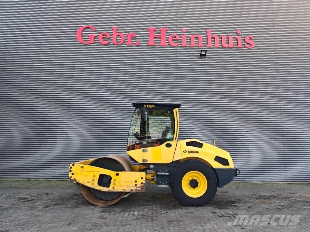 Bomag BW 177 D-5 Пневматичні катки