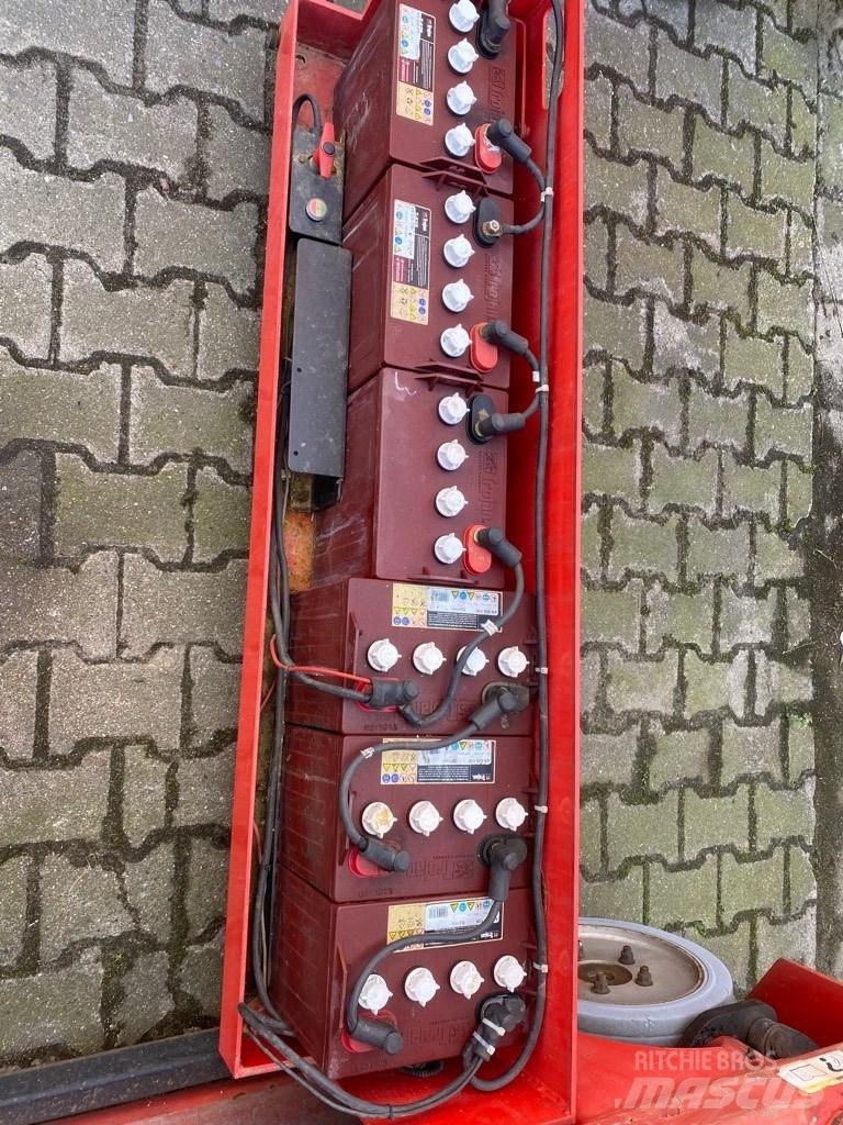 SkyJack SJ4620 Підйомники-ножиці