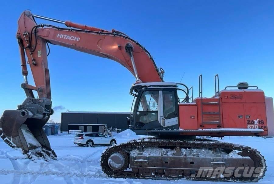 Hitachi ZX 670 LCH Гусеничні екскаватори