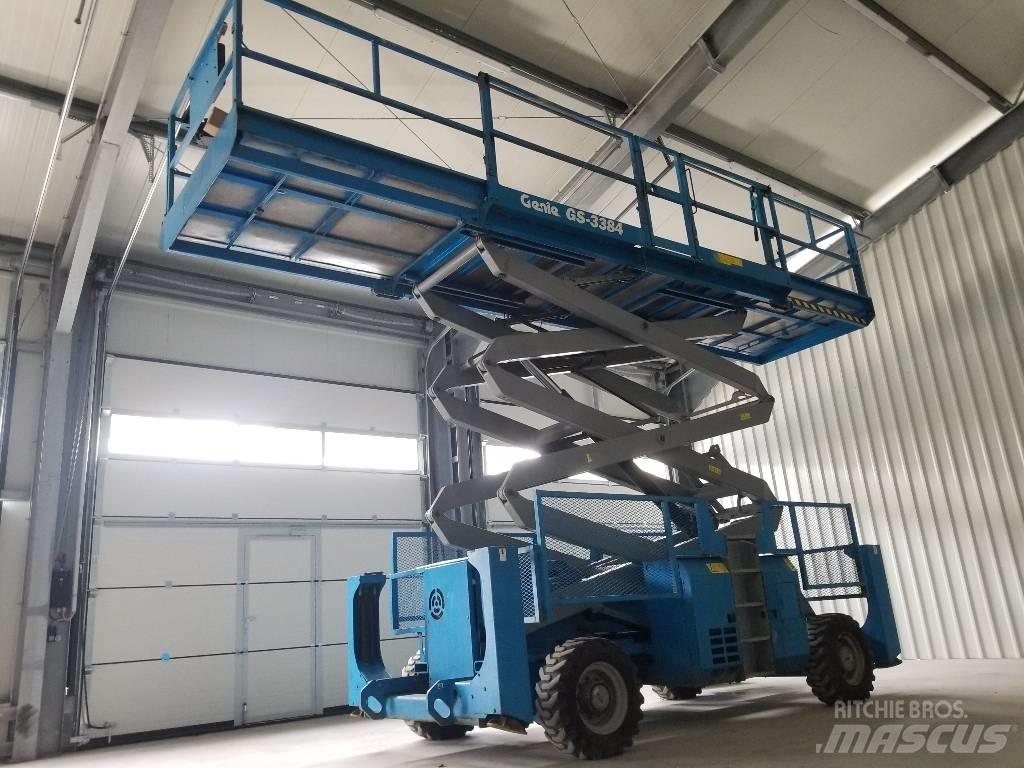Genie GS3384 RT 4x4 Підйомники-ножиці