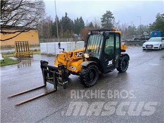JCB 525-60T5 Телескопічні навантажувачі
