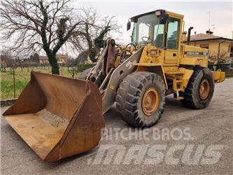Volvo BM L120C Фронтальні навантажувачі