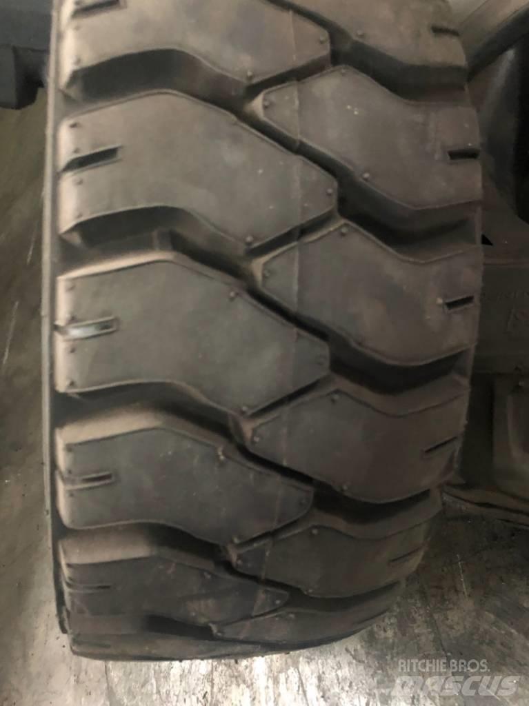 Armour 21x8-9 Шини
