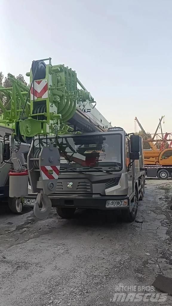 Zoomlion 25吨 автокрани