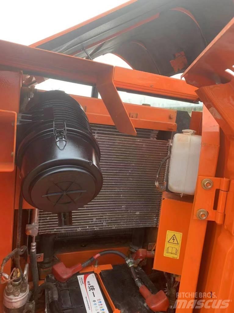 Hitachi ZX 60 Міні-екскаватори < 7т