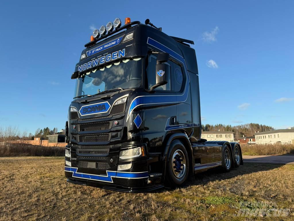 Scania R 650 Тягачі