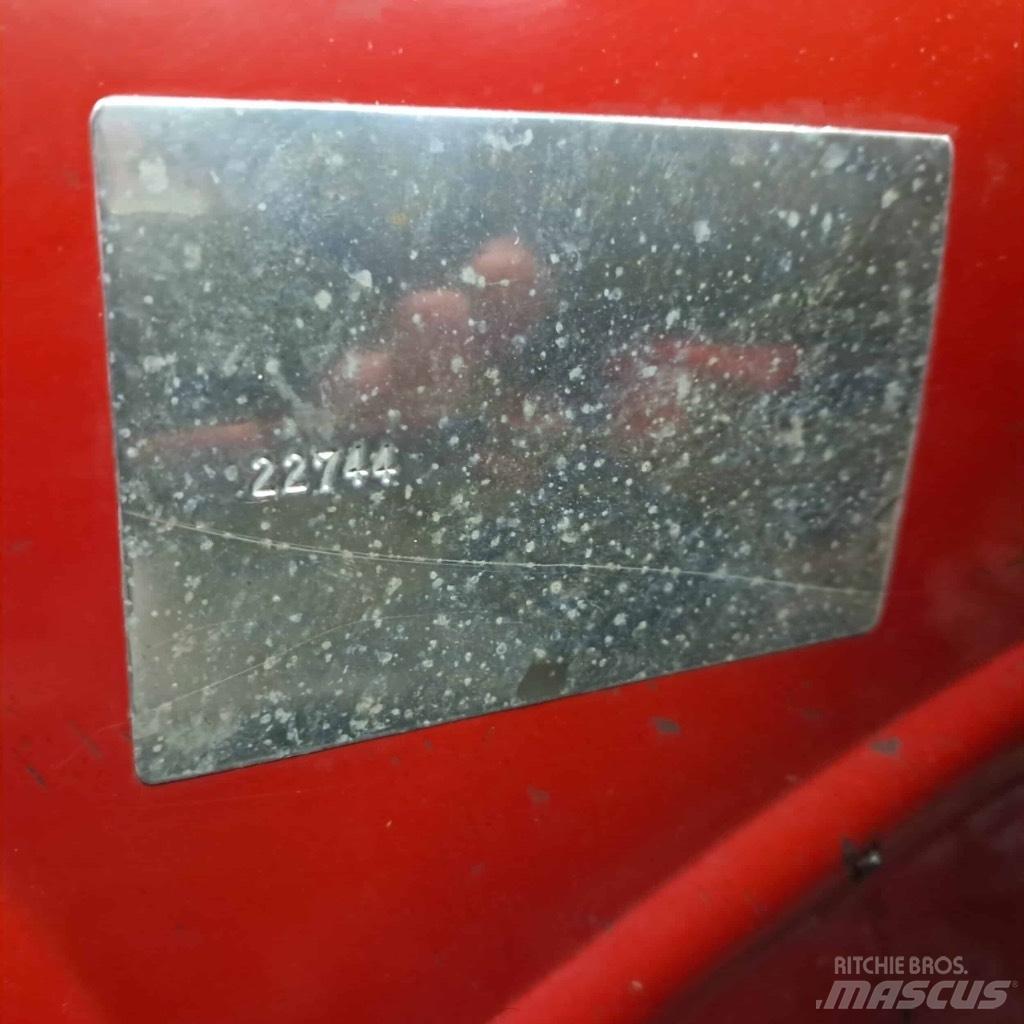 Yanmar YM 1700 Трактори