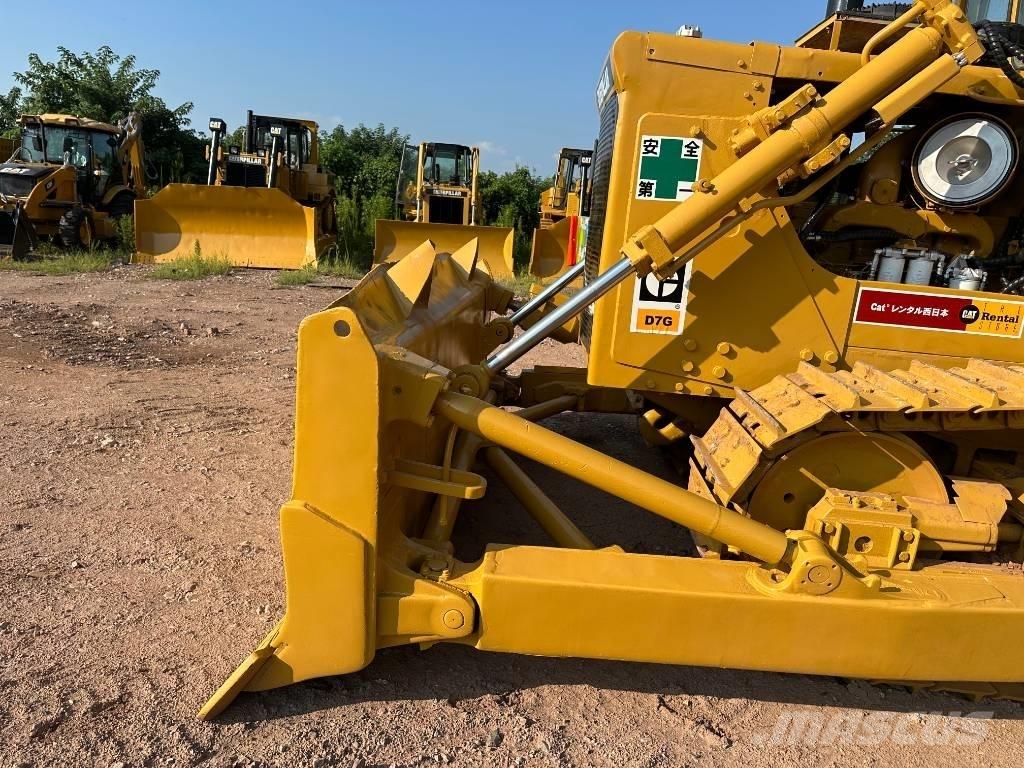 CAT D7G Гусеничні бульдозери