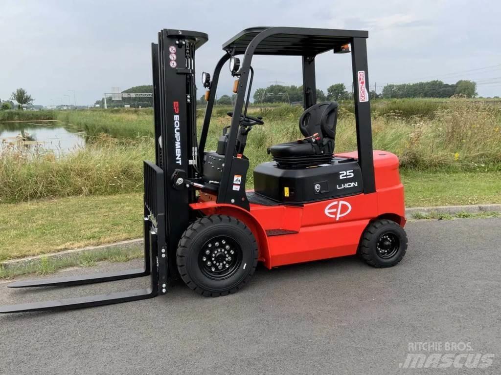 EP EFL 252 XS Електронавантажувачі