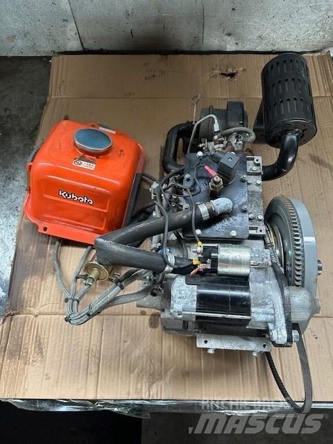Kubota EA-300-E2 Двигуни