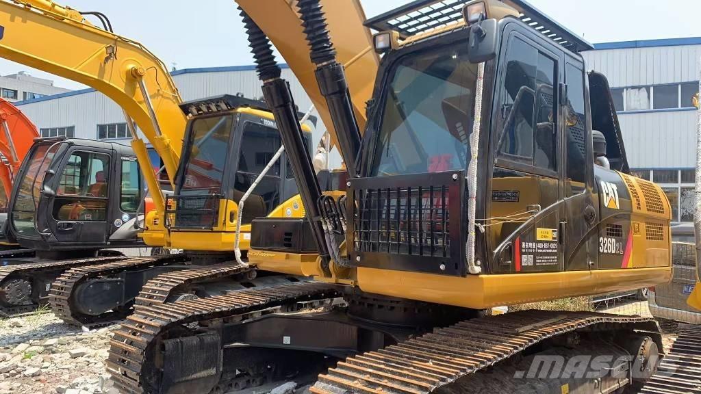 CAT 326D Гусеничні екскаватори