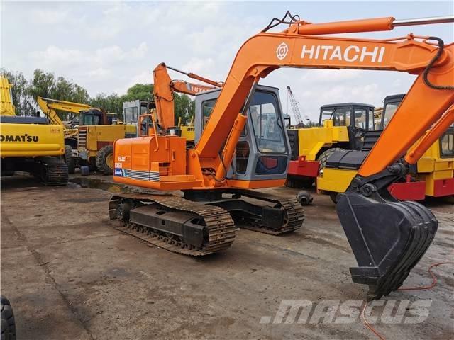 Hitachi EX60 Гусеничні екскаватори