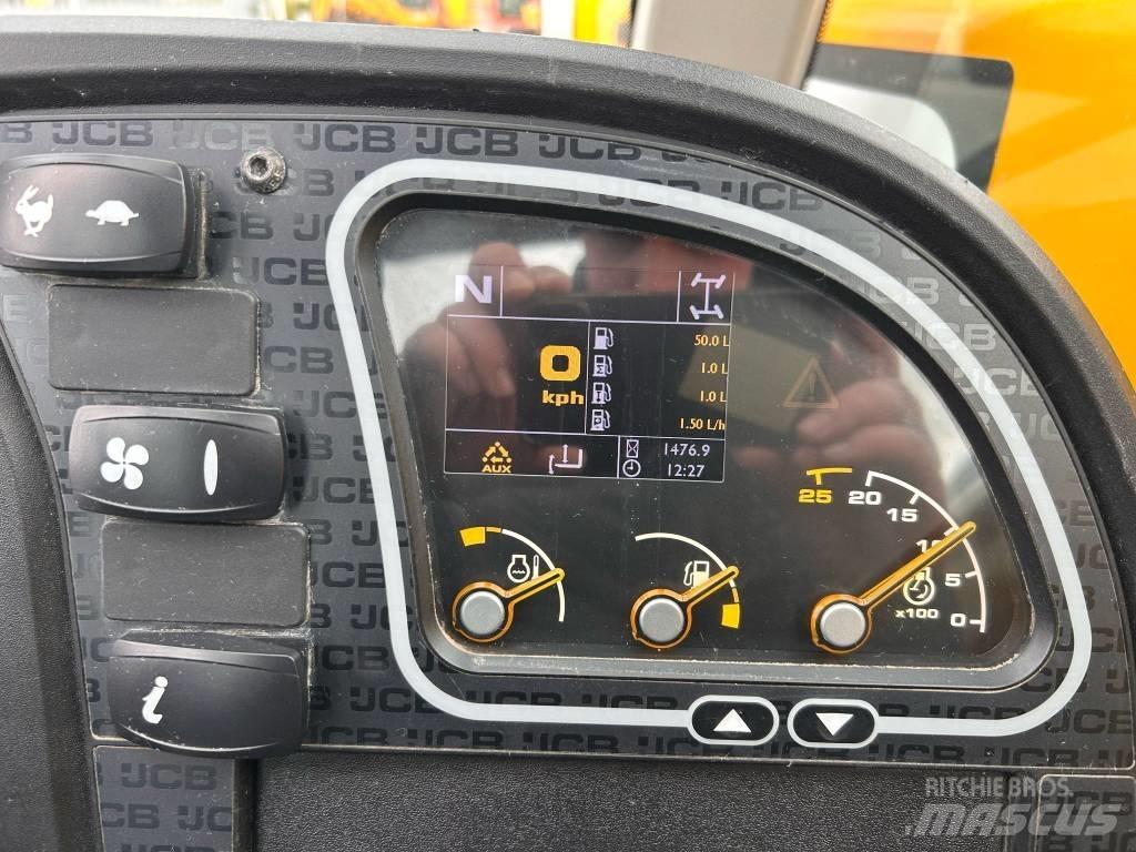 JCB 525-60 Телескопічні навантажувачі