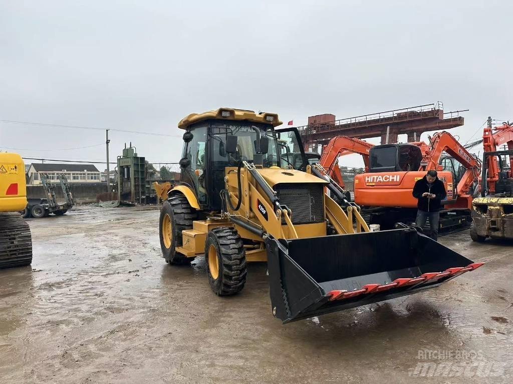 CAT 420 F Екскаватори-навантажувачі