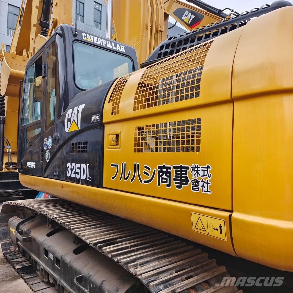CAT 325 D Гусеничні екскаватори