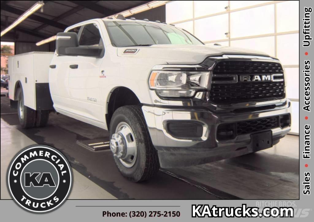 RAM 3500 SLT Пікапи / Бічне розвантаження
