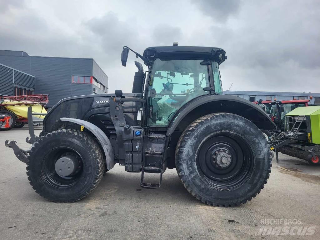 Valtra S 233 Трактори