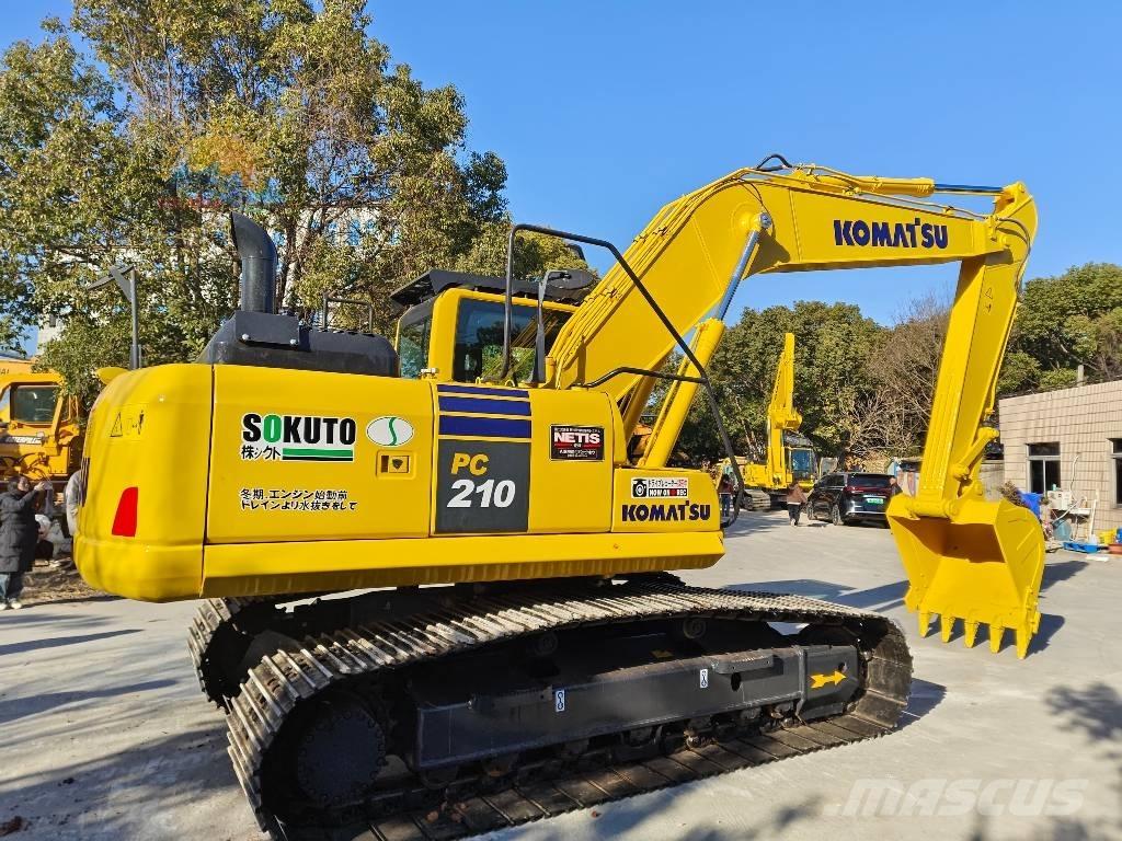 Komatsu PC 210-8 Гусеничні екскаватори