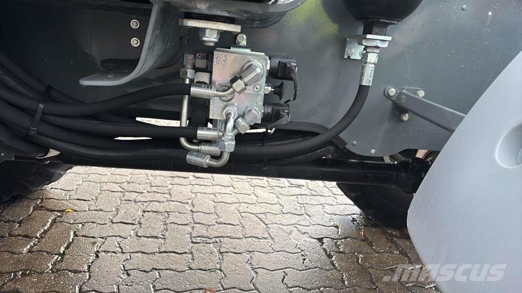 Kramer 5075 Фронтальні навантажувачі