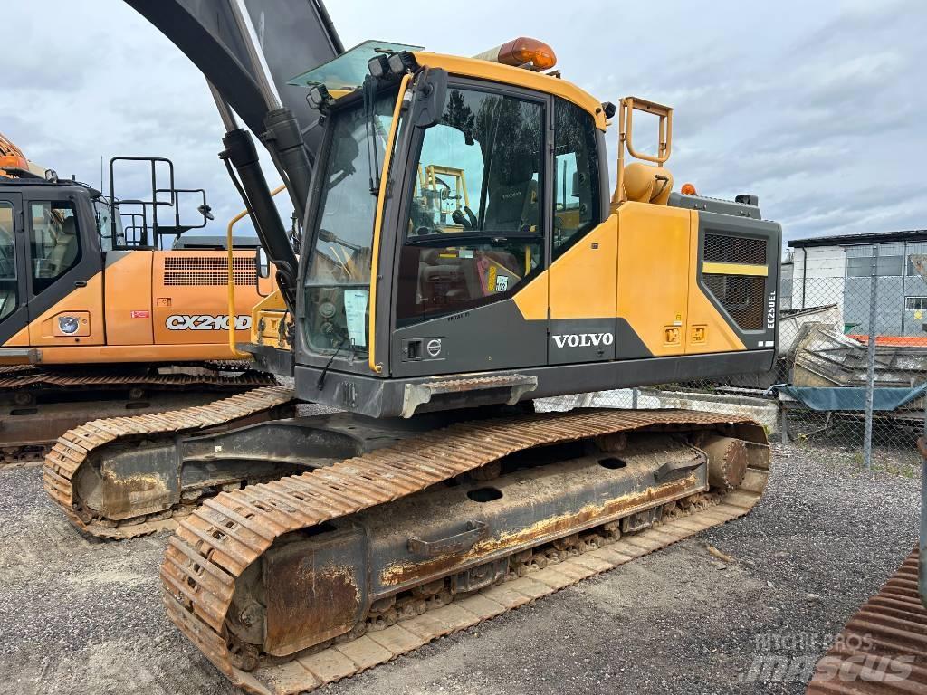 Volvo EC 250 EL Гусеничні екскаватори