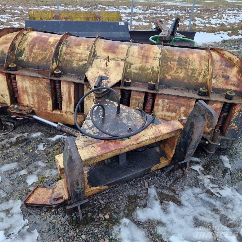  Snöblad 3m Плуги