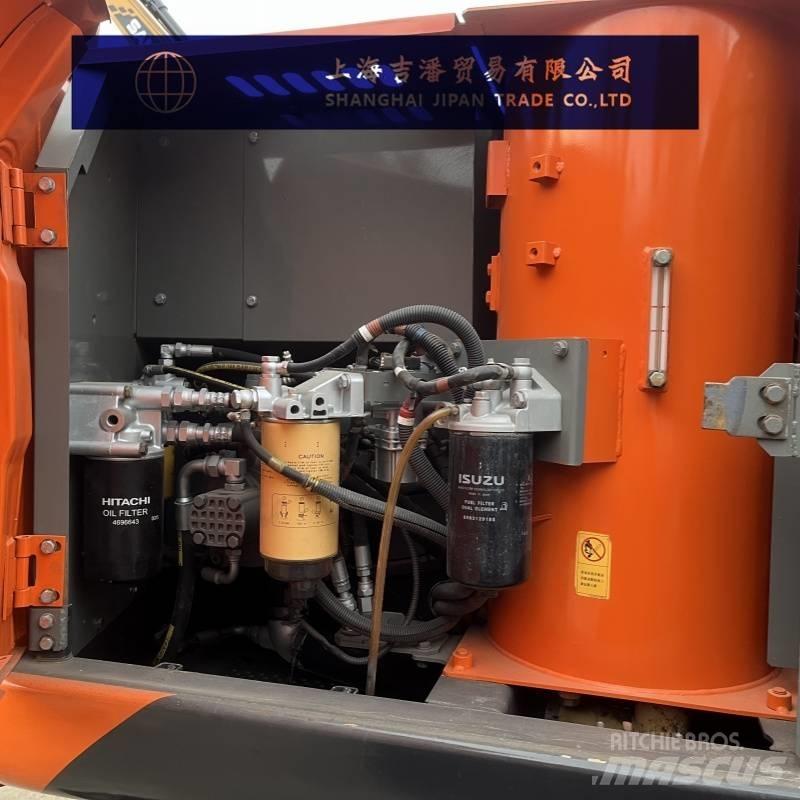 Hitachi ZX 130 Гусеничні екскаватори