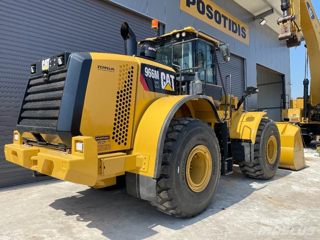 CAT 966M XE Фронтальні навантажувачі