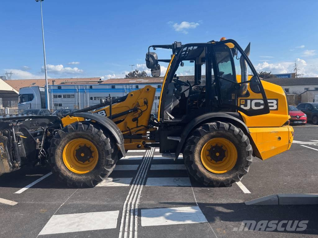 JCB TM 320 S Телескопічний навантажувач