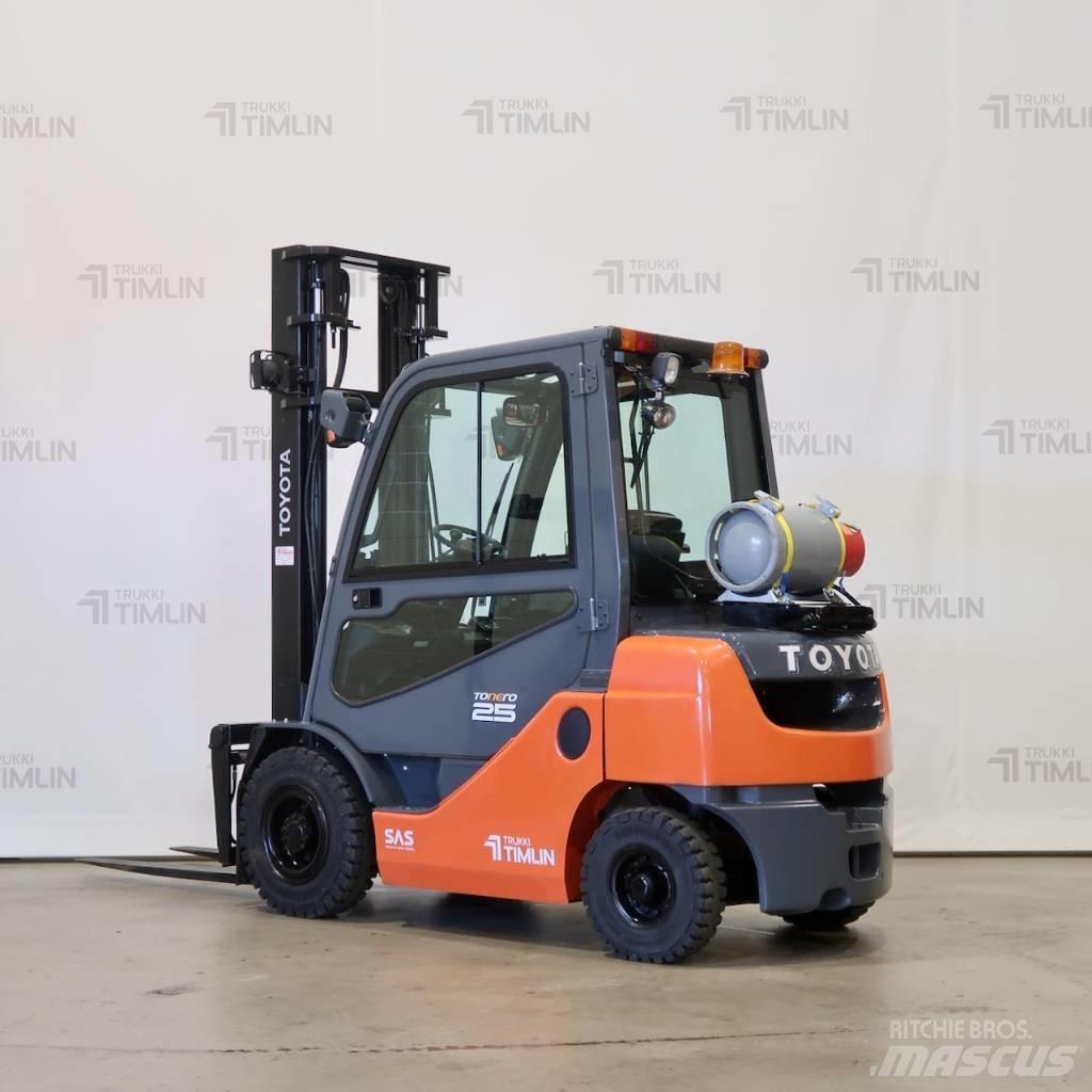 Toyota 02-8FGF25 Газові навантажувачі