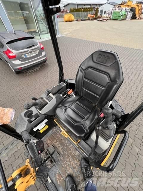 CAT 301.7 CR Міні-екскаватори < 7т
