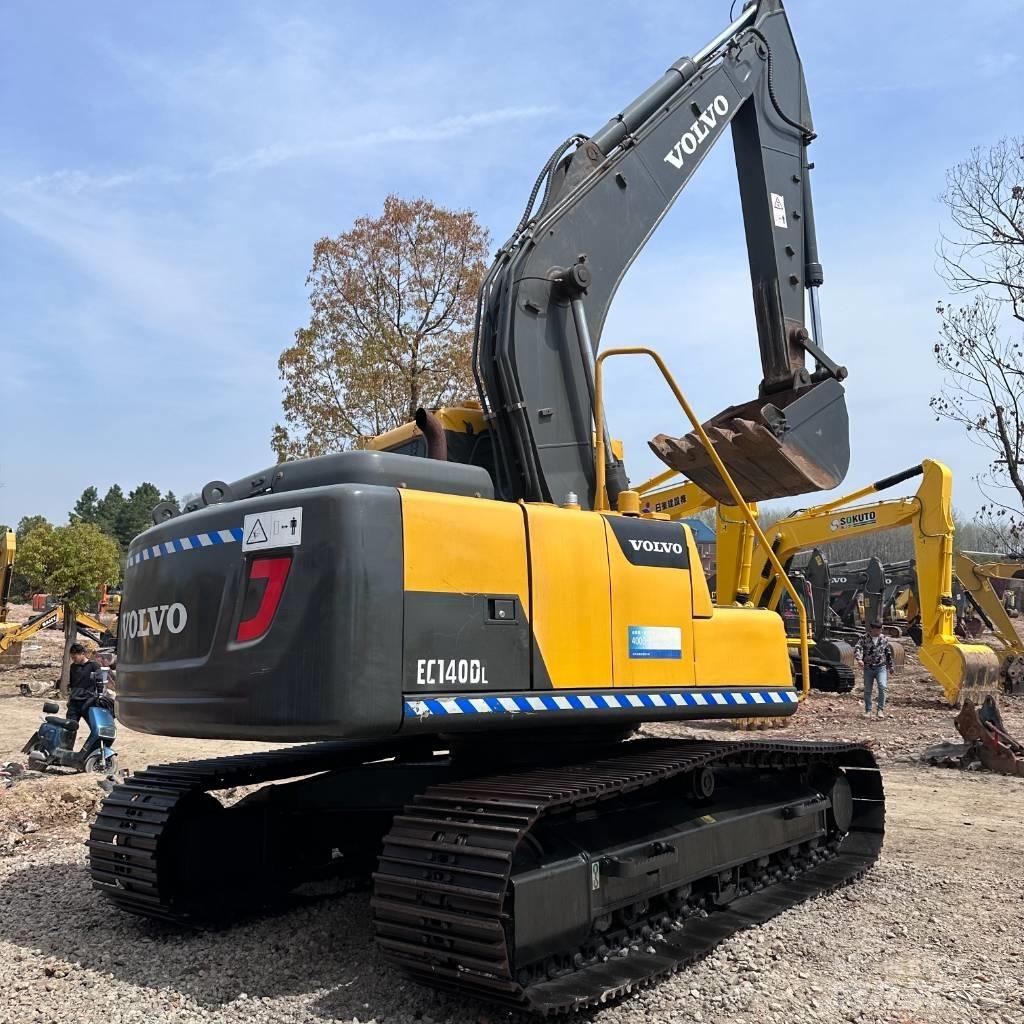 Volvo EC 140 DL Гусеничні екскаватори