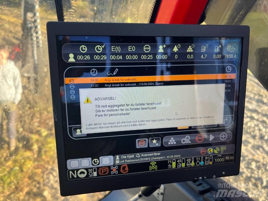 Komatsu 901XC Харвестери