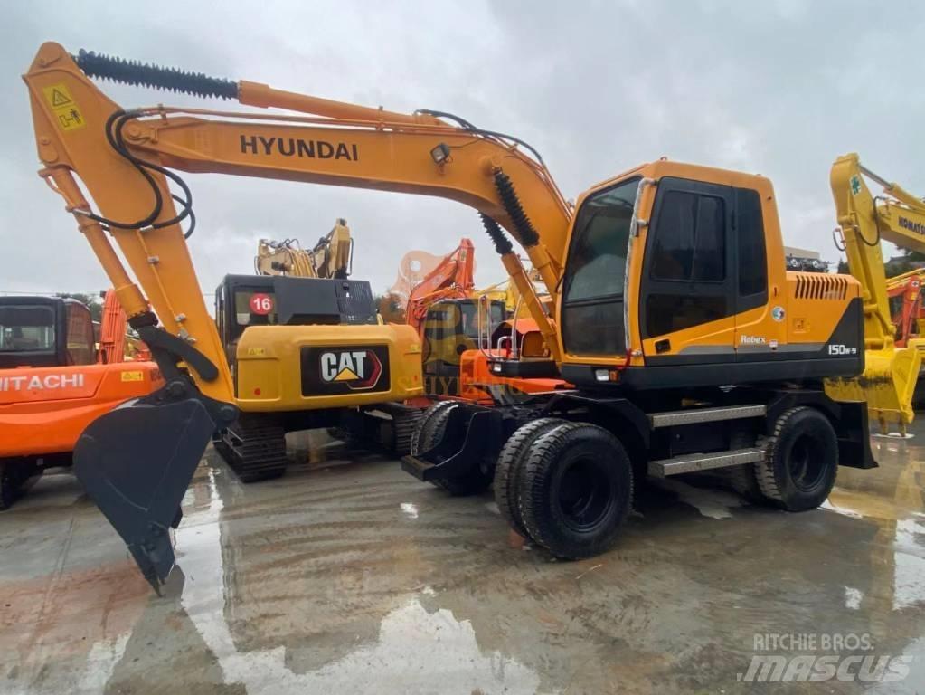 Hyundai 150W-9 Колісні екскаватори