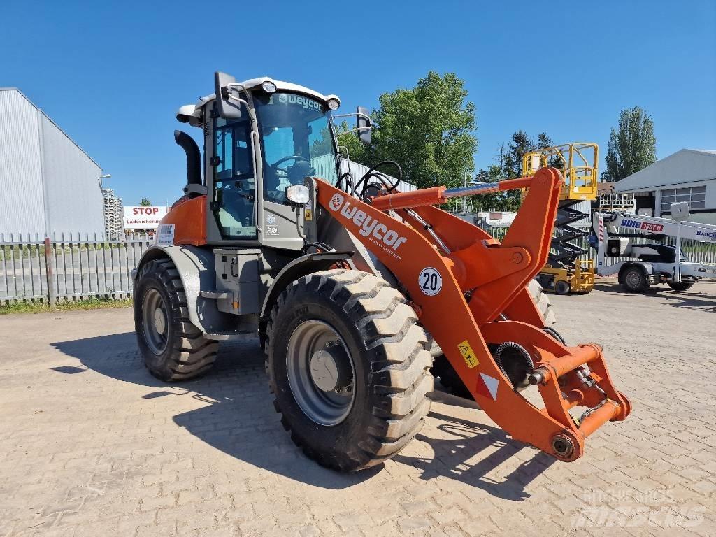 Atlas AR 580 Фронтальні навантажувачі
