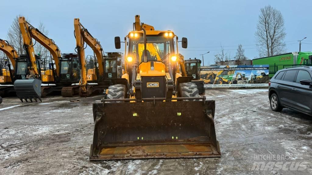 JCB 4 CX Екскаватори-навантажувачі