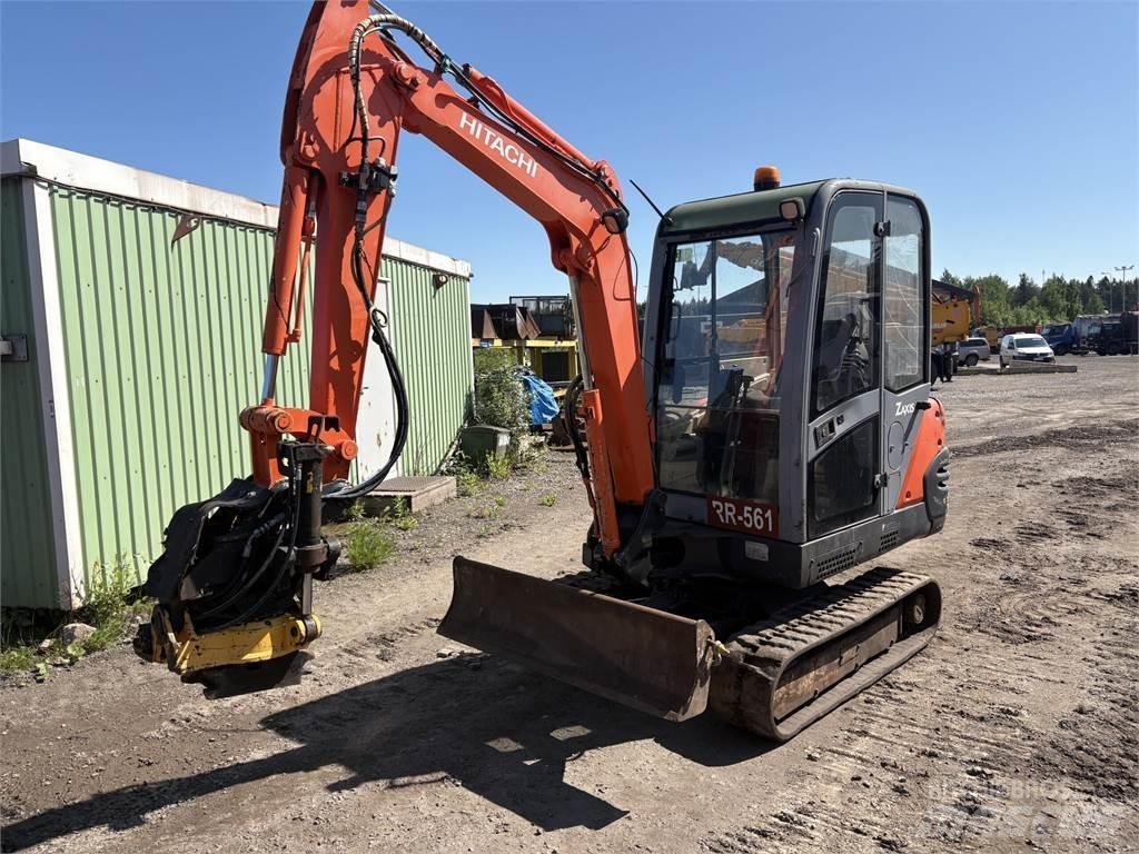 Hitachi ZX25 Міні-екскаватори < 7т