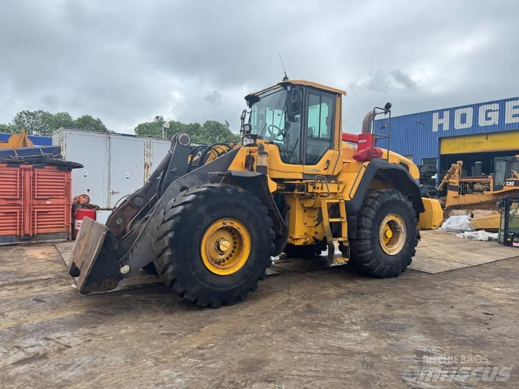 Volvo L 180 G Фронтальні навантажувачі