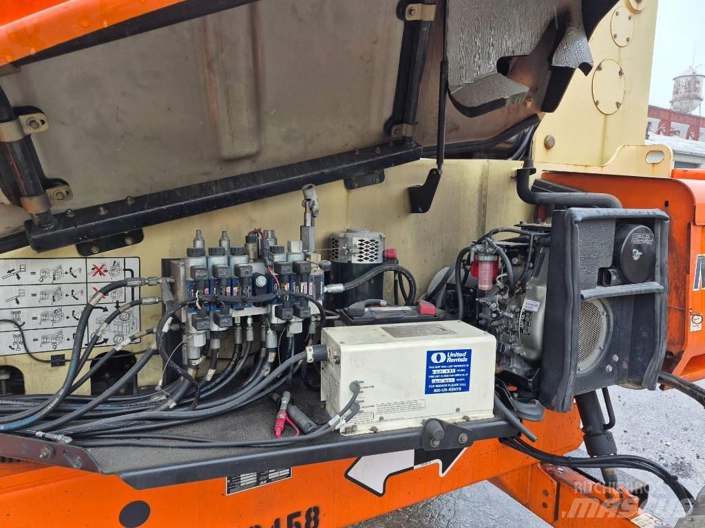 JLG M 600 JP Колінчаті підйомники
