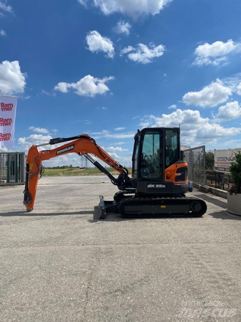 Doosan DX55r Міні-екскаватори < 7т