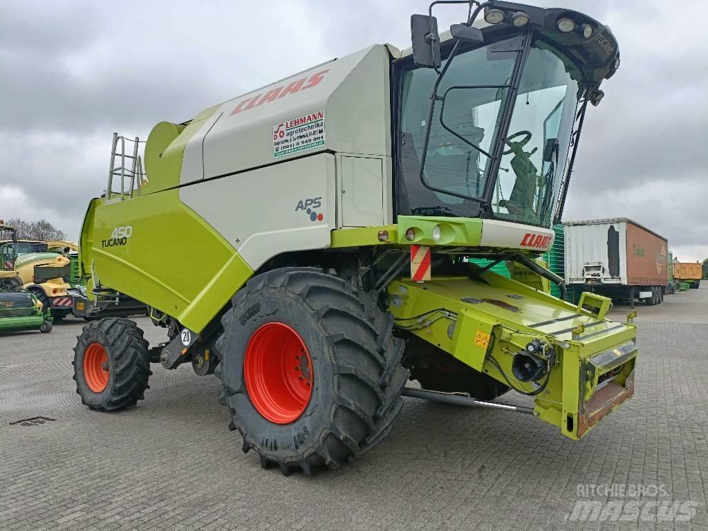 CLAAS Tucano 450 Зернозбиральні комбайни