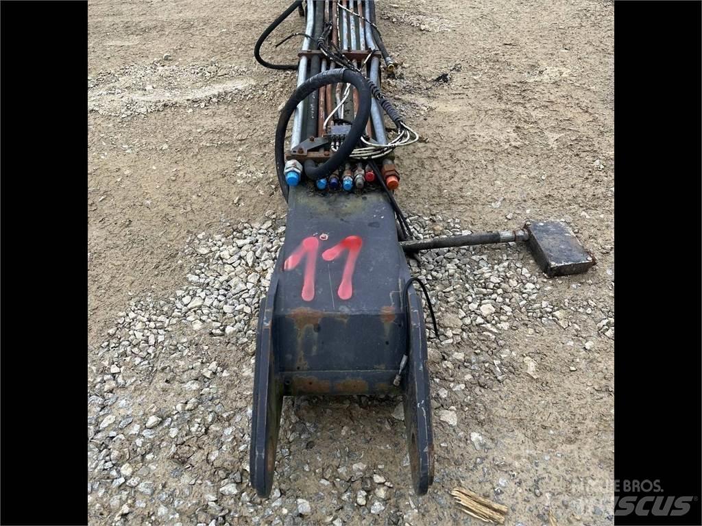 Loglift 210 Крани лісозаготівельних машин