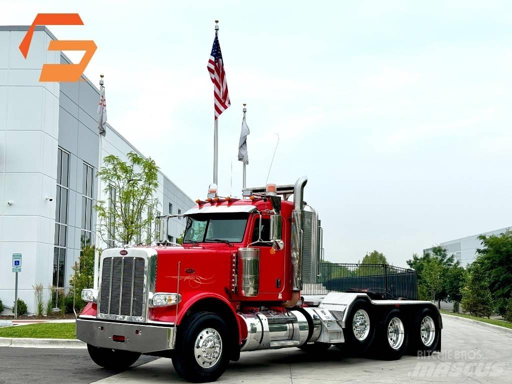 Peterbilt 388 Тягачі