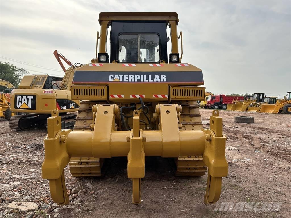 CAT D7R Гусеничні бульдозери