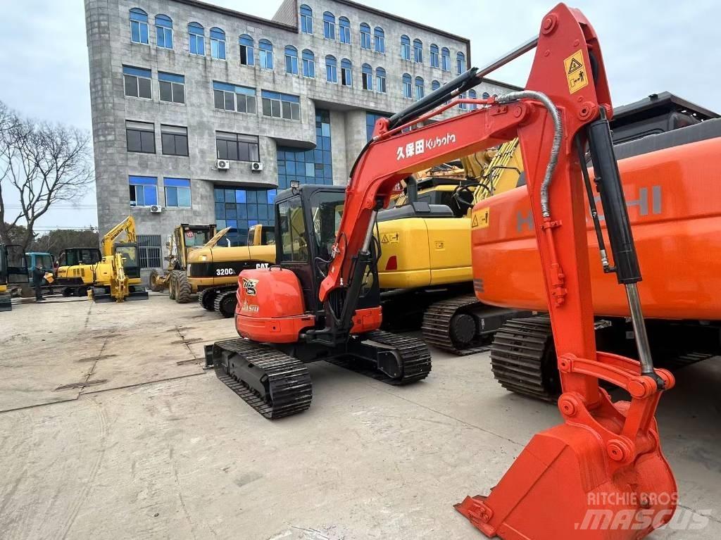 Kubota KX 155 Гусеничні екскаватори