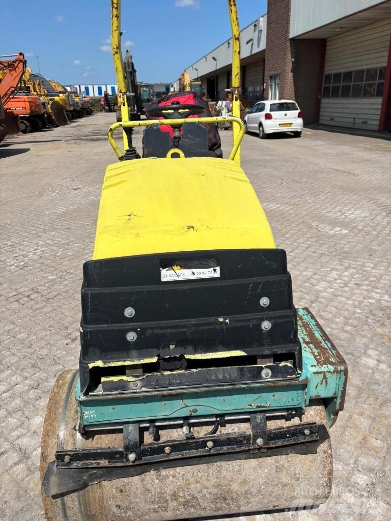 Ammann AV 20-2 Котки тротуарні