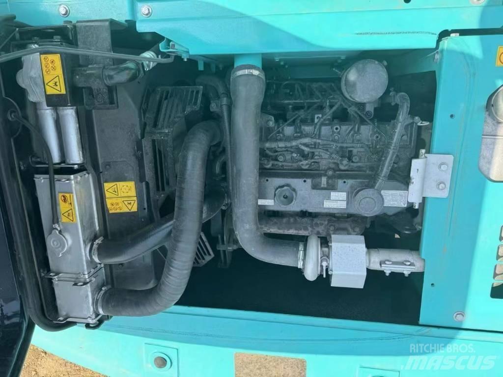 Kobelco SK 140 LC Гусеничні екскаватори