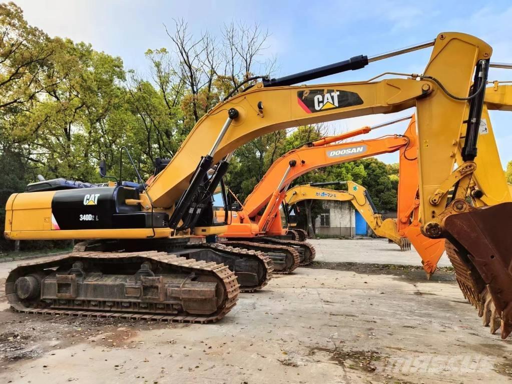 CAT 349 D2 Гусеничні екскаватори