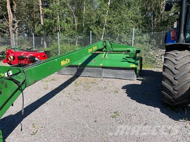 John Deere 946 Косилки-формувачі