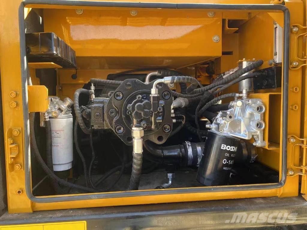 Sany SY215 C Гусеничні екскаватори