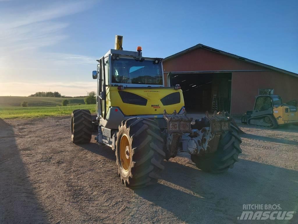Menzi Muck M545 Колісні екскаватори